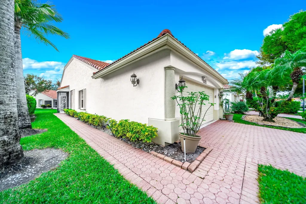 6168 Caladium Road Delray Beach FL 33484