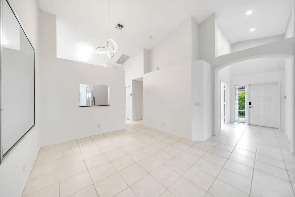 6168 Caladium Road Delray Beach FL 33484