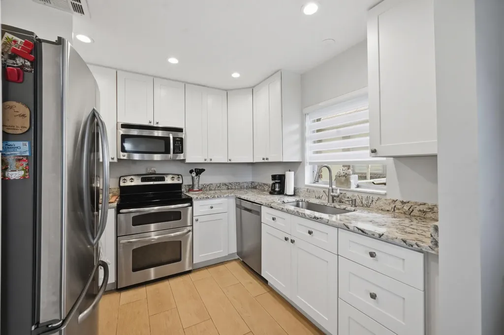 324 Orange Tree Drive Atlantis FL 33462
