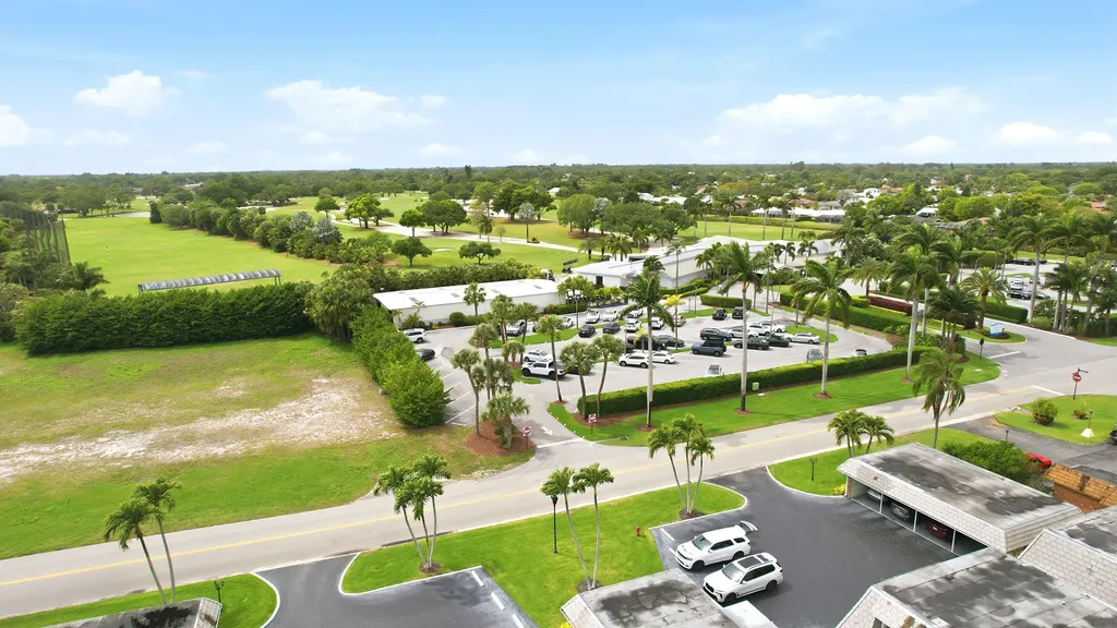 324 Orange Tree Drive Atlantis FL 33462