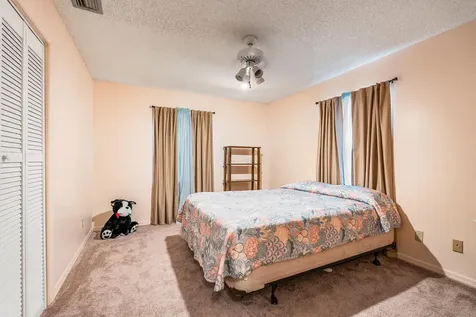 4153 1st Street SW Vero Beach FL 32968