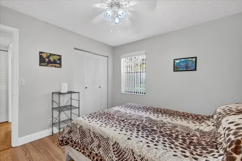 7633 Tahiti Lane Lake Worth FL 33467
