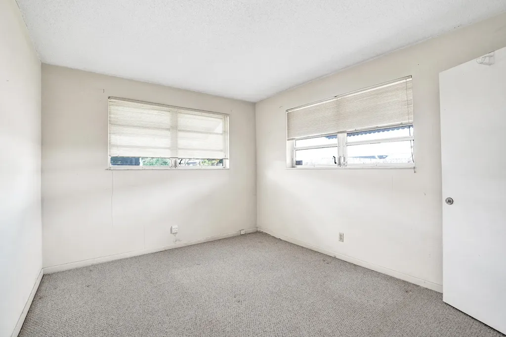 5480 NE 22nd Avenue Fort Lauderdale FL 33308