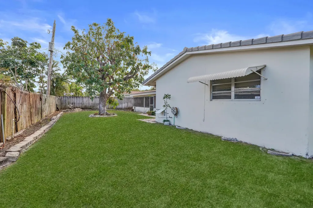 5480 NE 22nd Avenue Fort Lauderdale FL 33308