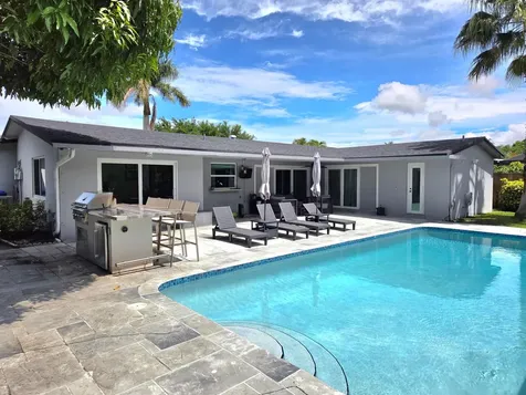 8730 NW 17th Court Pembroke Pines FL 33024