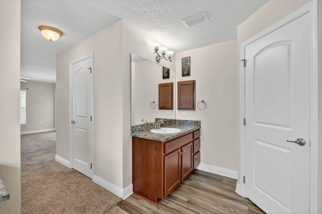 5547 NW Cordrey Street Port St Lucie FL 34986
