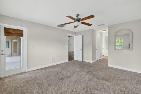 5547 NW Cordrey Street Port St Lucie FL 34986