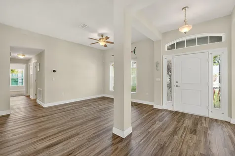 5547 NW Cordrey Street Port St Lucie FL 34986