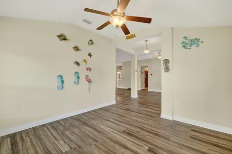 5547 NW Cordrey Street Port St Lucie FL 34986