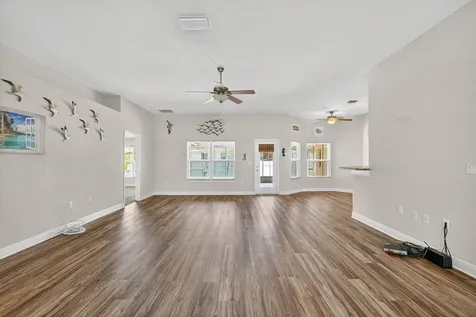5547 NW Cordrey Street Port St Lucie FL 34986