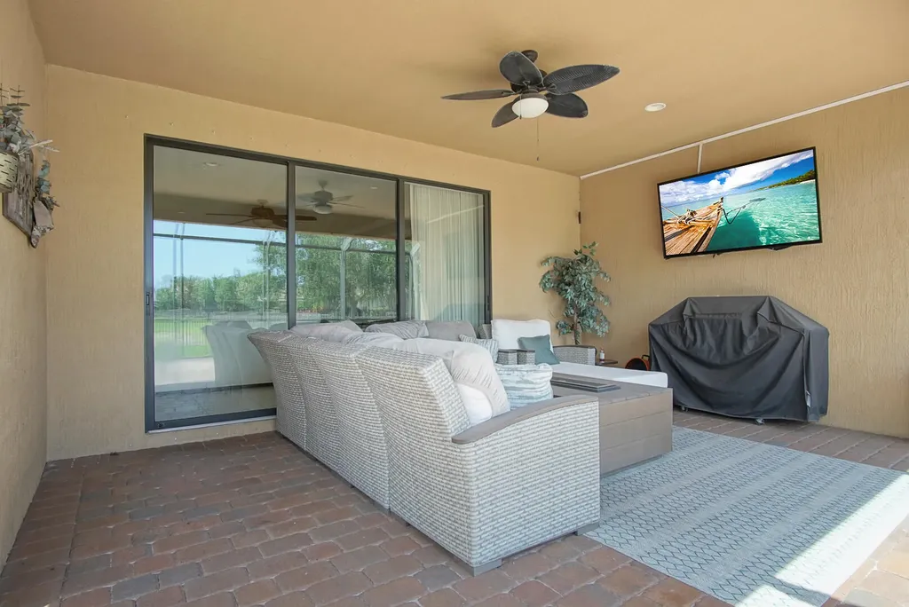 301 SE Huntington Circle Port St Lucie FL 34984