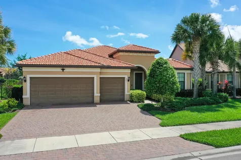 301 SE Huntington Circle Port St Lucie FL 34984