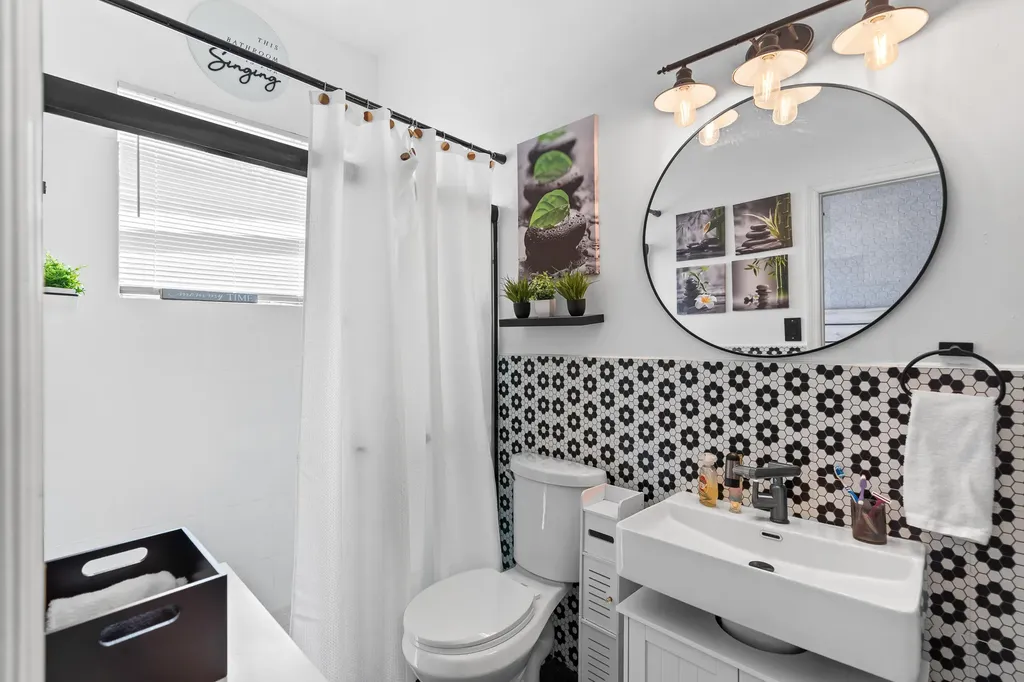 121 Prestige Drive Royal Palm Beach FL 33411