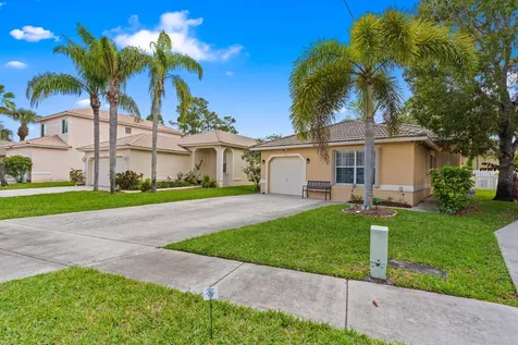 121 Prestige Drive Royal Palm Beach FL 33411