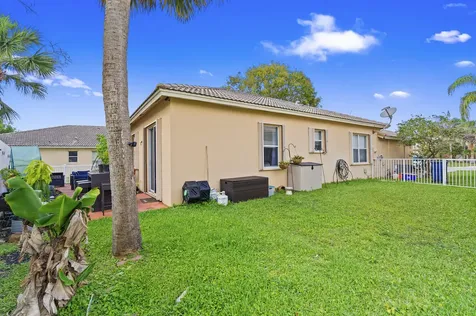 121 Prestige Drive Royal Palm Beach FL 33411
