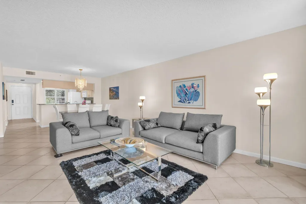 5842 Crystal Shores Drive Boynton Beach FL 33437
