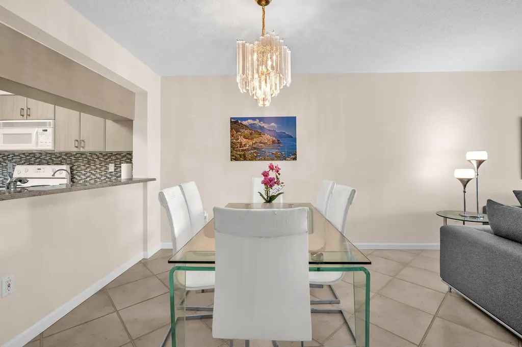 5842 Crystal Shores Drive Boynton Beach FL 33437
