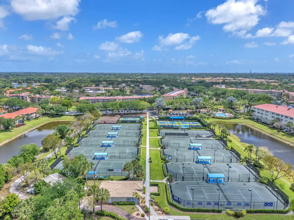 5842 Crystal Shores Drive Boynton Beach FL 33437