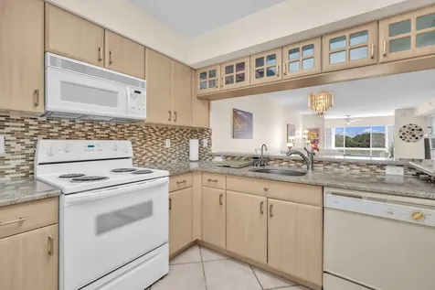 5842 Crystal Shores Drive Boynton Beach FL 33437