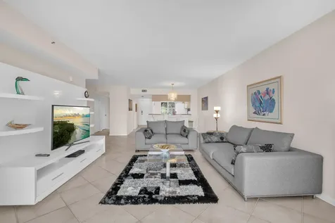 5842 Crystal Shores Drive Boynton Beach FL 33437