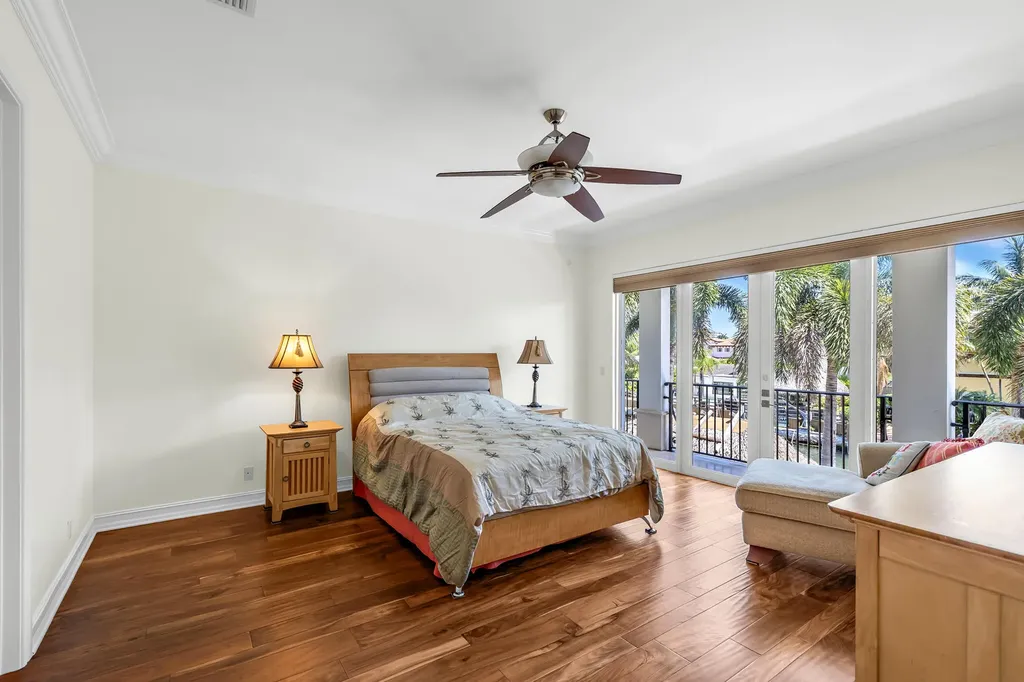 3700 NE 28th Avenue Lighthouse Point FL 33064