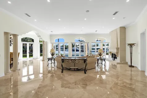 3700 NE 28th Avenue Lighthouse Point FL 33064