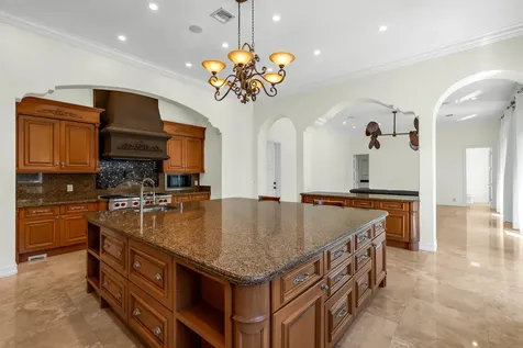 3700 NE 28th Avenue Lighthouse Point FL 33064