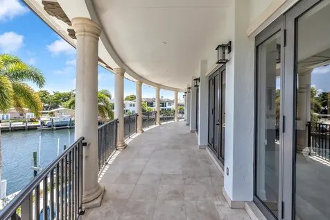 3700 NE 28th Avenue Lighthouse Point FL 33064