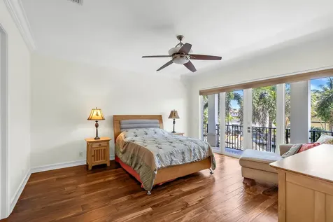 3700 NE 28th Avenue Lighthouse Point FL 33064