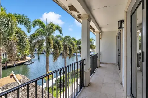 3700 NE 28th Avenue Lighthouse Point FL 33064