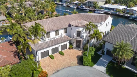 3700 NE 28th Avenue Lighthouse Point FL 33064