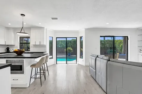 10650 Paris Street Cooper City FL 33026