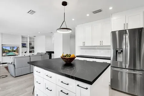 10650 Paris Street Cooper City FL 33026