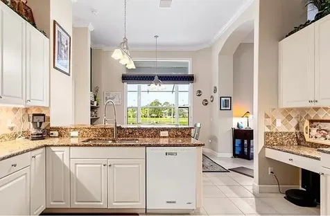 4204 Abington Woods Circle Vero Beach FL 32967