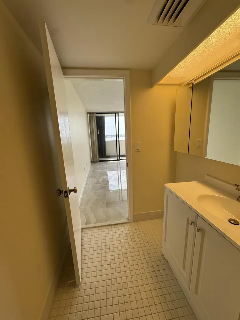 5200 N Flagler Drive West Palm Beach FL 33407