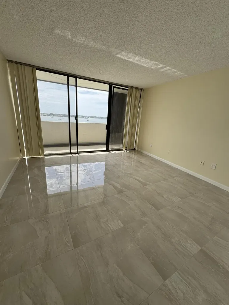 5200 N Flagler Drive West Palm Beach FL 33407