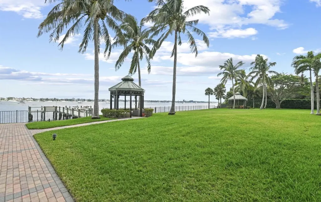 5200 N Flagler Drive West Palm Beach FL 33407