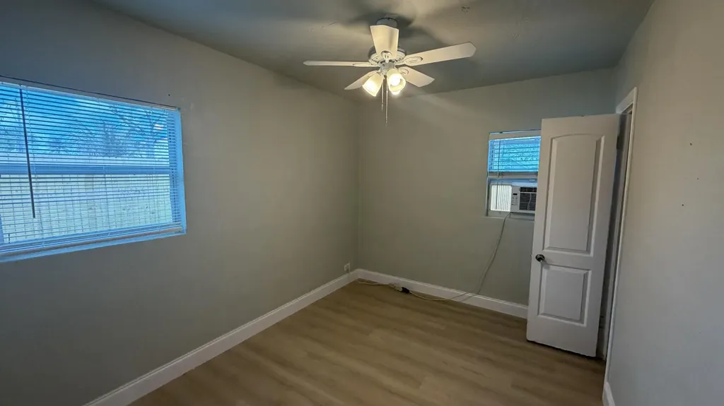 911 NW 12th Avenue Fort Lauderdale FL 33311