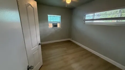 911 NW 12th Avenue Fort Lauderdale FL 33311