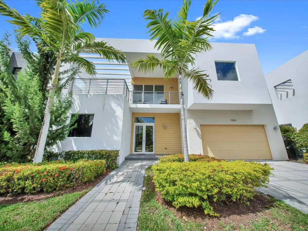 10081 NW 75th Terrace Doral FL 33178