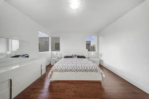10081 NW 75th Terrace Doral FL 33178