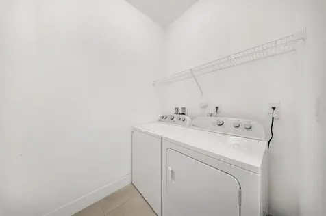 10081 NW 75th Terrace Doral FL 33178