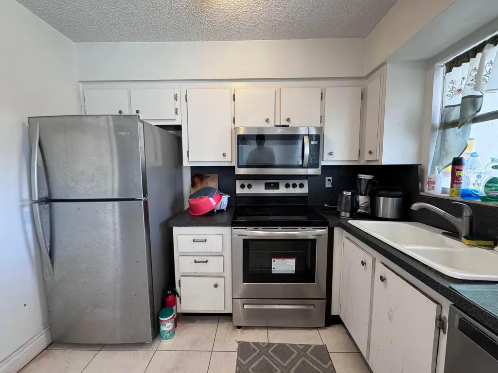 1100 SE 4th Avenue Deerfield Beach FL 33441