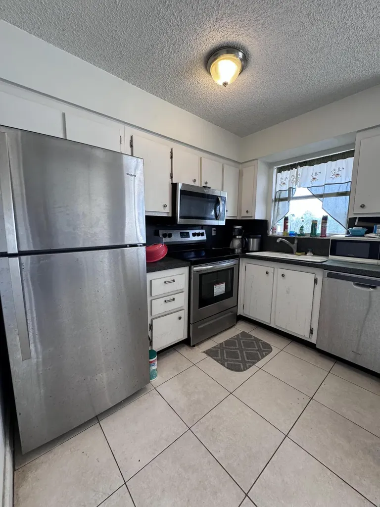 1100 SE 4th Avenue Deerfield Beach FL 33441