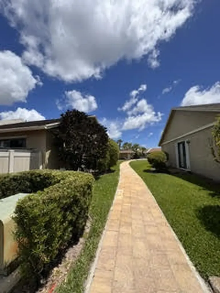 10267 Boca Bend W Boca Raton FL 33428