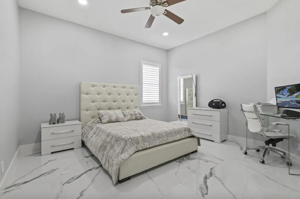 15062 N 73rd Street Street N The Acreage FL 33470