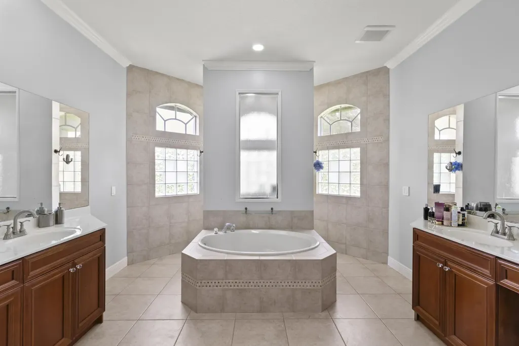 15062 N 73rd Street Street N The Acreage FL 33470