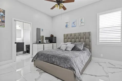 15062 N 73rd Street Street N The Acreage FL 33470