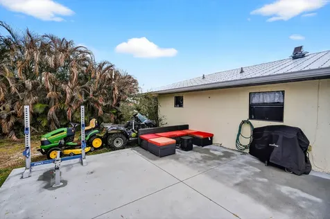 2289 SE Carnation Road Port St Lucie FL 34952