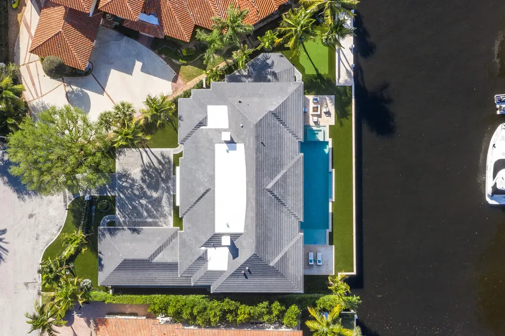 133 W Coconut Palm Road Boca Raton FL 33432
